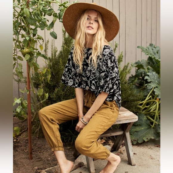 Anthropologie Pants - Anthropologie Women's Large Pants Rhys‎ Utility Jogger Moss Yellow Green